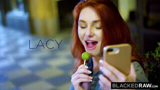 BlackedRaw - Lacy Lennon kedveli a orbitális hímtagot
