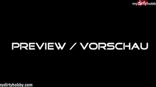 Világos Szőke fiatal csajszi sztrapkóban pattan a faszra kint a castingon