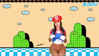 Sisi Rose nagyméretű popsikás cosplayje super mario makerben muff squirt órással