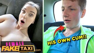 Lady Gang megőrül a bazinagy faszú zsenge pov szopásán a taxisban